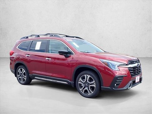 Used 2025 Subaru Ascent Touring w/ Popular Package #1 AWD/4WD image 6