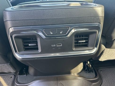Used 2025 GMC Sierra 1500 Denali image 43