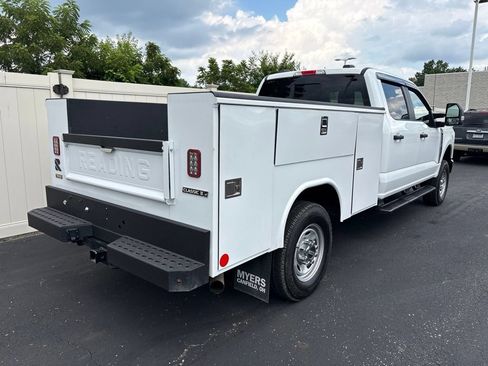 Used 2025 Ford F250 XL w/ XL Chrome Package AWD/4WD image 3