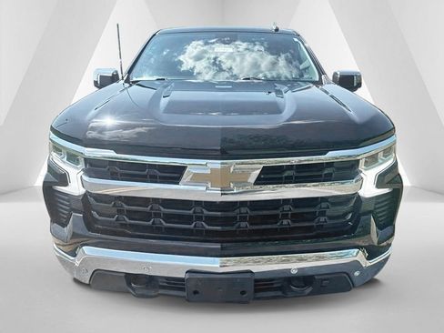 Used 2024 Chevrolet Silverado 1500 LT w/ Safety Package AWD/4WD image 2
