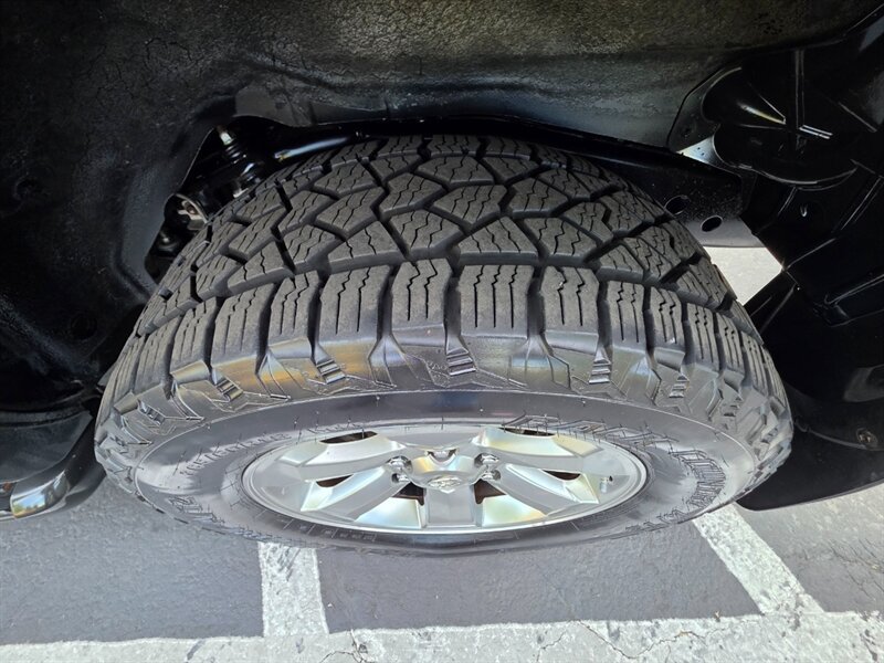 Used 2008 Toyota 4Runner Limited w/ Limited Extra Value Pkg 1 AWD/4WD image 54