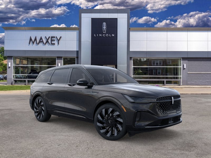 New 2026 Lincoln Nautilus Reserve w/ Jet Appearance Package AWD/4WD image 7