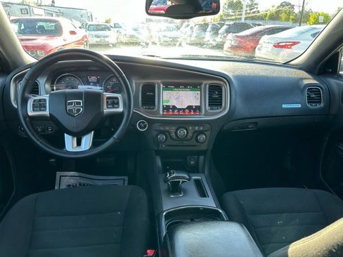 Used 2013 Dodge Charger SXT AWD/4WD image 19