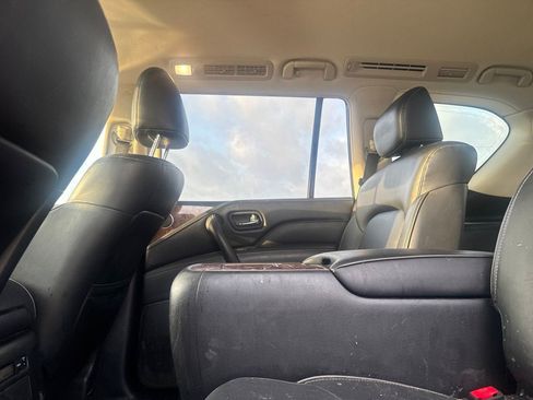 Used 2019 INFINITI QX80 Luxe w/ All-Season Package RWD image 36