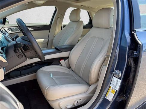 Used 2019 Lincoln MKZ Reserve w/ Reserve Plus Package FWD image 11