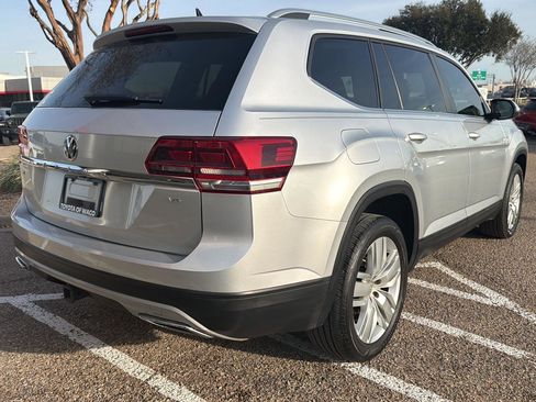 Used 2019 Volkswagen Atlas SE image 3