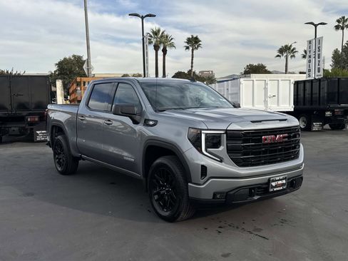 New 2026 GMC Sierra 1500 Elevation image 3
