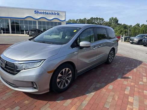 Used 2021 Honda Odyssey EX-L image 12
