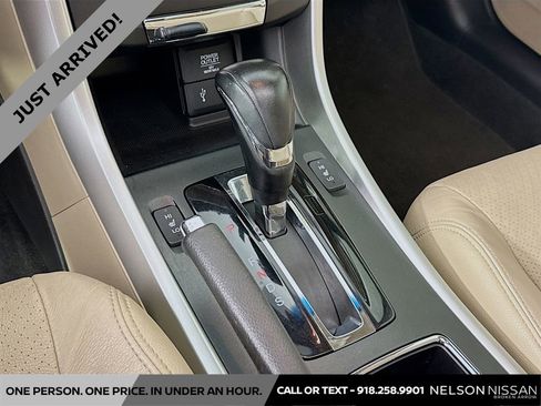 Used 2013 Honda Accord EX-L image 16