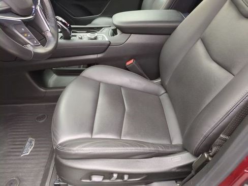 Certified 2024 Cadillac XT5 Premium Luxury w/ LPO, Floor Liner Package AWD/4WD image 20