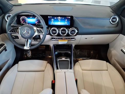 New 2026 Mercedes-Benz GLA 250 image 4
