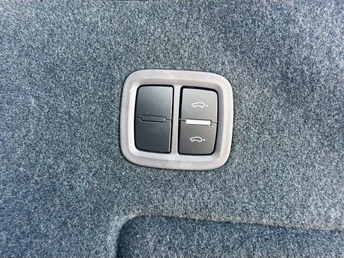 Used 2023 Porsche Cayenne Turbo GT image 56