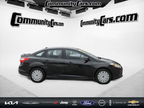 Used 2014 Ford Focus SE image 8