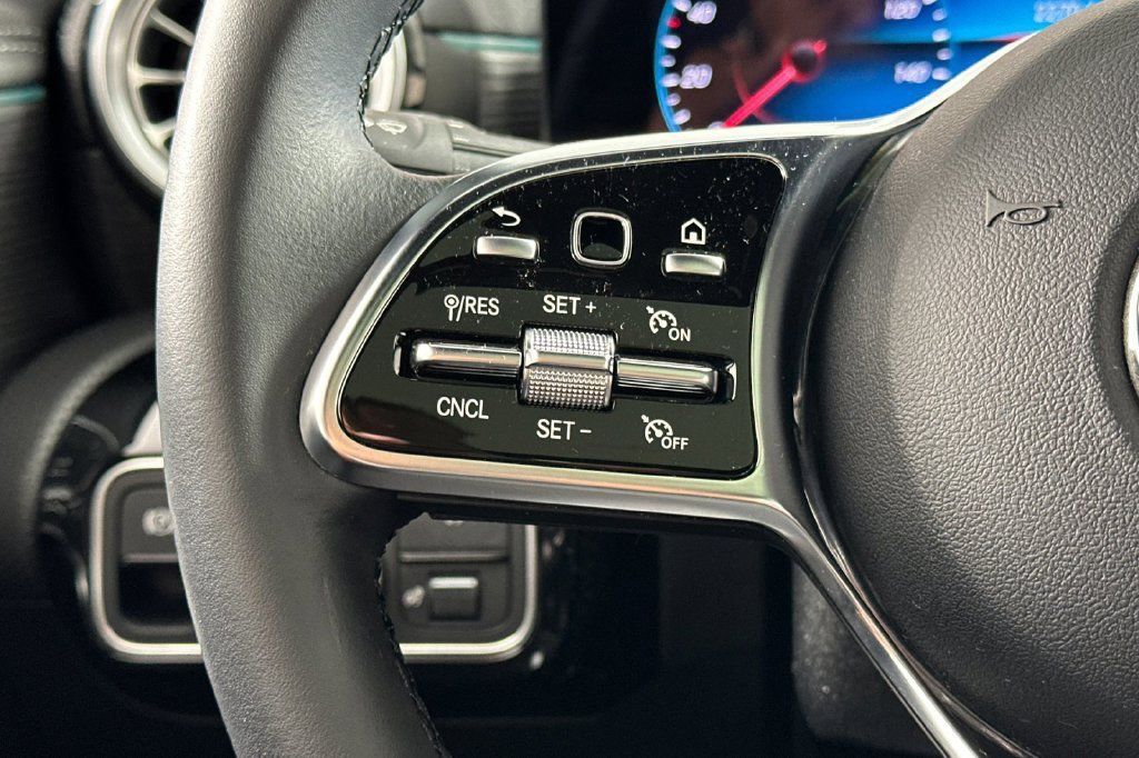 Certified 2023 Mercedes-Benz CLA 250 image 30