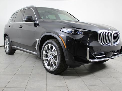 New 2026 BMW X5 sDrive40i w/ Premium Package image 7