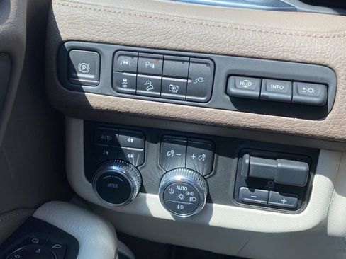 Certified 2022 GMC Yukon XL Denali w/ Max Trailering Package image 43