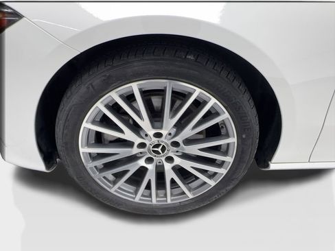 Used 2023 Mercedes-Benz CLA 250 image 13