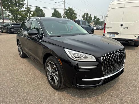 Used 2024 Lincoln Corsair Grand Touring w/ Equipment Group 301A AWD/4WD image 7