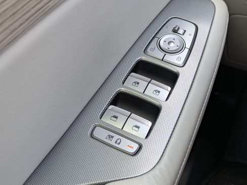 Used 2022 Hyundai Palisade Limited FWD image 21