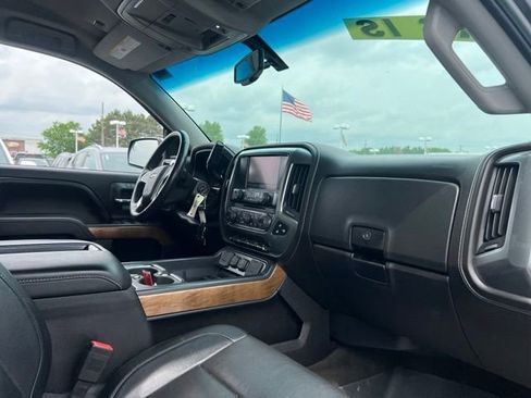 Used 2015 Chevrolet Silverado 1500 LTZ w/ LTZ Plus Package AWD/4WD image 9