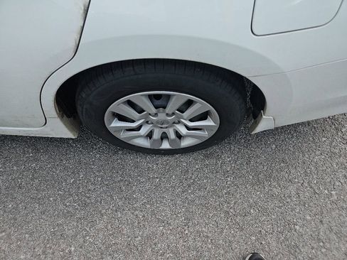 Used 2016 Nissan Altima 2.5 S FWD image 12