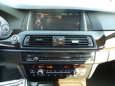 Used 2015 BMW 528i xDrive Sedan AWD/4WD image 27