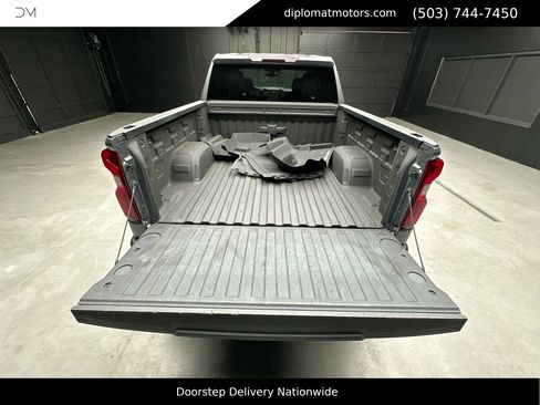 Used 2021 Chevrolet Silverado 1500 RST image 44
