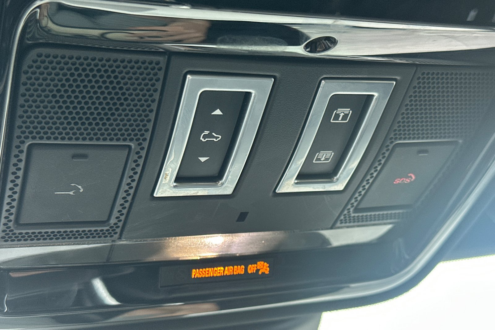 Used 2022 Land Rover Range Rover Sport HST AWD/4WD image 22