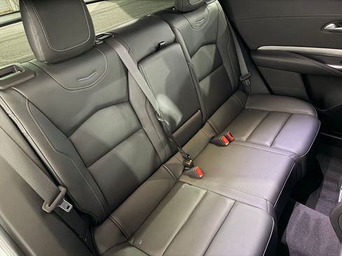 Used 2024 Cadillac XT4 Premium Luxury FWD image 43
