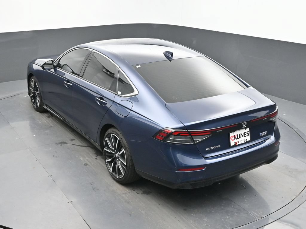 Used 2025 Honda Accord Touring image 20