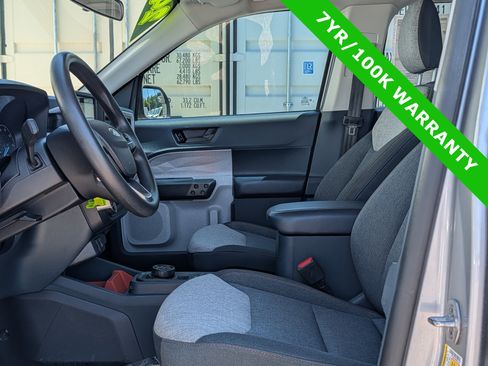 Certified 2024 Ford Maverick XLT image 20