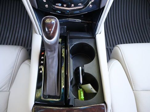 Used 2016 Cadillac XTS Luxury w/ LPO, Protection Package FWD image 21