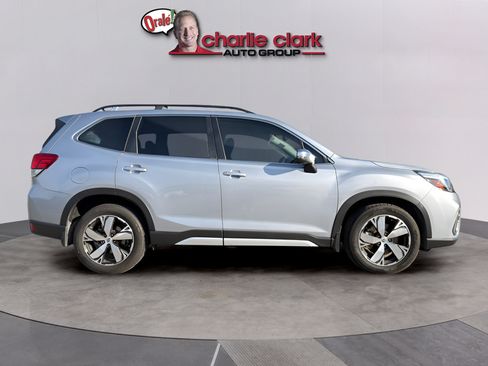 Used 2020 Subaru Forester Touring AWD/4WD image 6