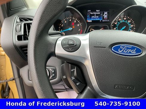 Used 2014 Ford Escape SE w/ SE Chrome Package FWD image 32