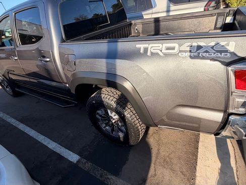 Used 2023 Toyota Tacoma TRD Off-Road image 11