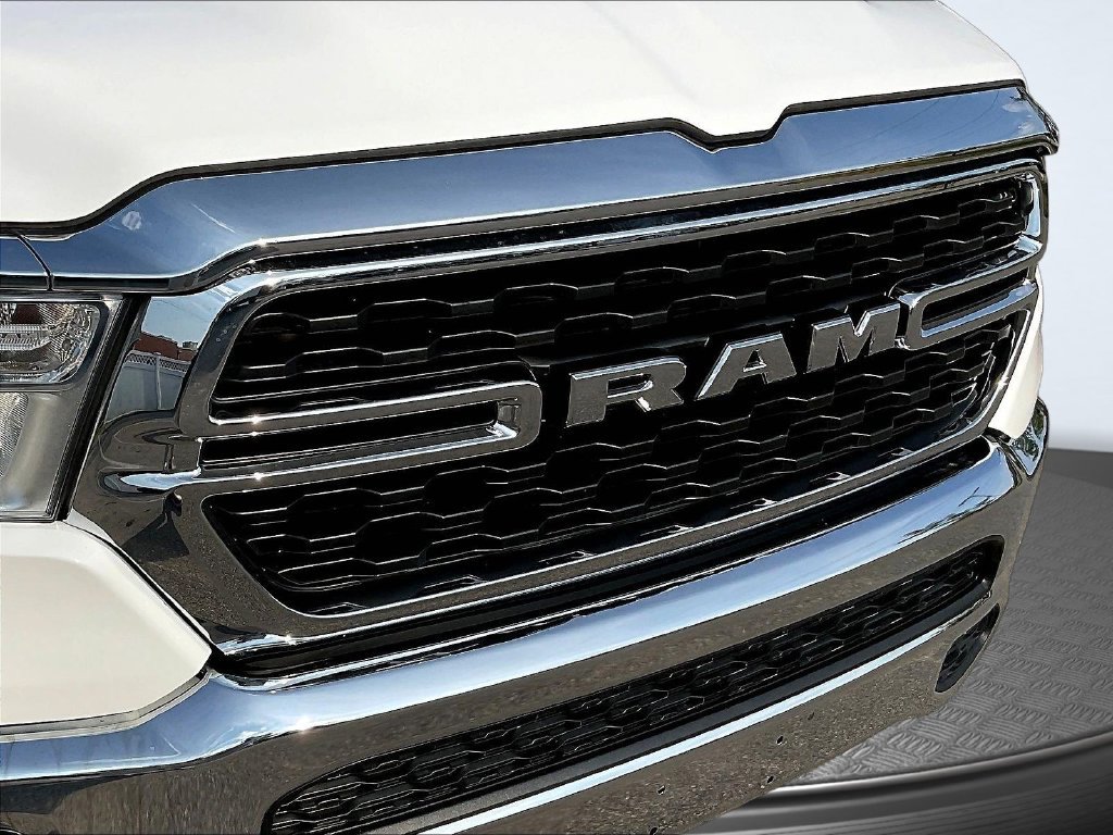 Used 2024 RAM 1500 Big Horn AWD/4WD image 33
