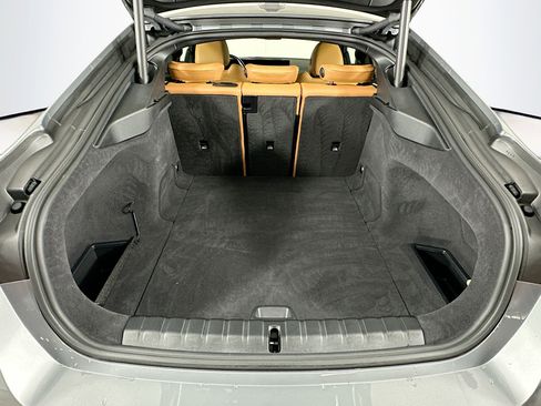 Used 2023 BMW i4 eDrive35 RWD image 30