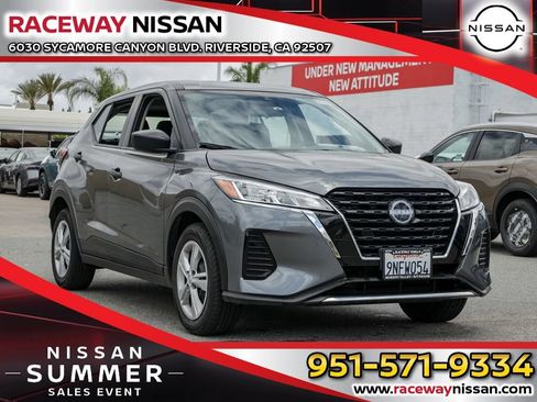 Used 2024 Nissan Kicks S FWD image 1