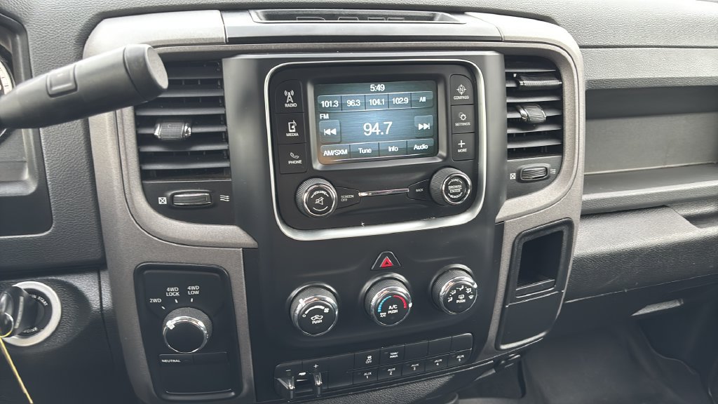 Used 2018 RAM 3500 Tradesman w/ Chrome Appearance Group AWD/4WD image 12