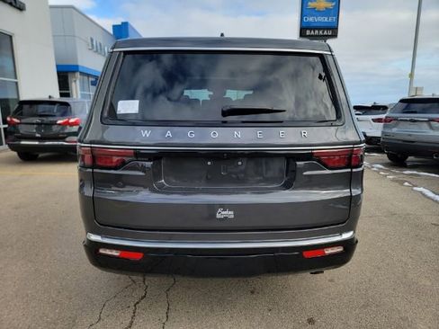 New 2024 Jeep Wagoneer 4WD w/ Premium Group I image 4