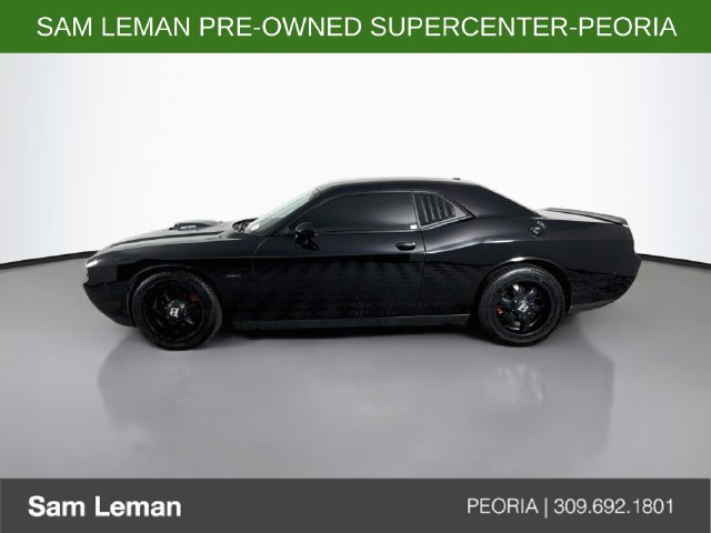 Used 2014 Dodge Challenger R/T RWD image 4