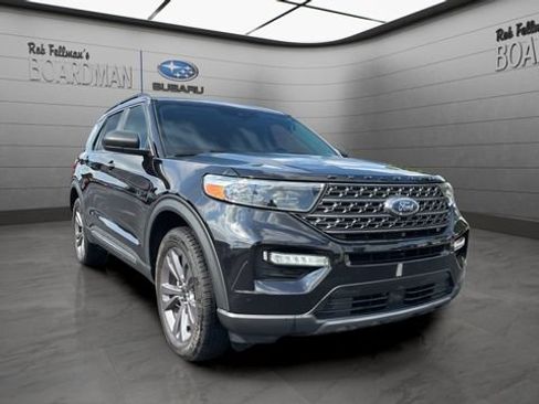 Used 2021 Ford Explorer XLT w/ Equipment Group 202A AWD/4WD image 2