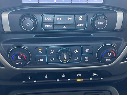 Used 2018 GMC Sierra 1500 SLT AWD/4WD image 46