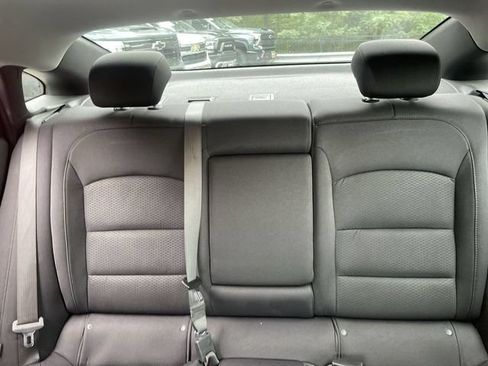 Used 2025 Chevrolet Malibu LT FWD image 25