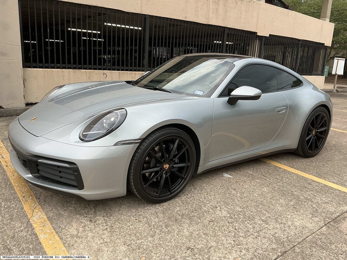 Used 2020 Porsche 911 Carrera RWD image 3