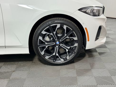 Used 2026 BMW 330i xDrive Sedan w/ Premium Package AWD/4WD image 11