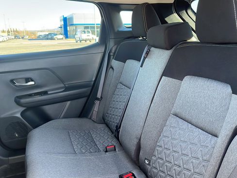 New 2026 Nissan Kicks SV image 13