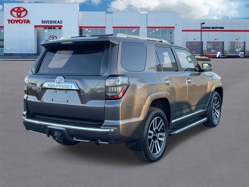 Used 2019 Toyota 4Runner Limited image 12