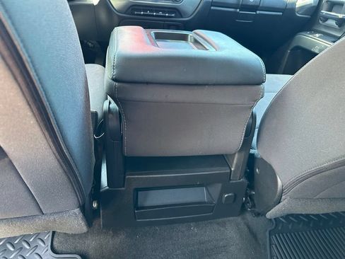 Used 2018 Chevrolet Silverado 1500 LT w/ Texas Edition RWD image 23
