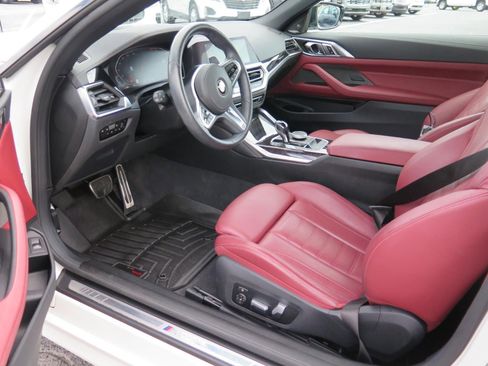 Used 2021 BMW 430i Convertible w/ M Sport Package image 11